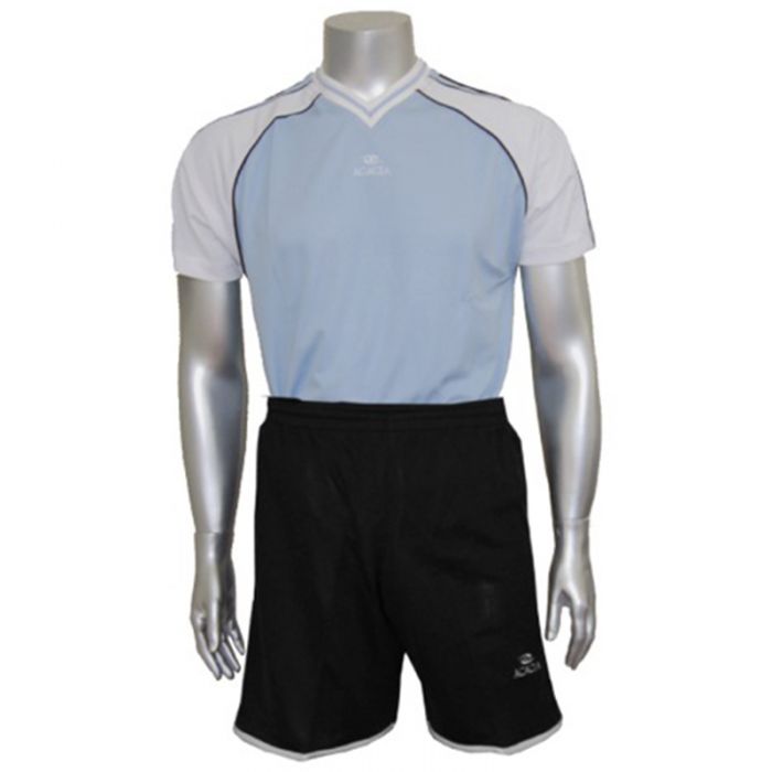 Canadian player wearing Acacia Rio Sky Soccer Jersey during training