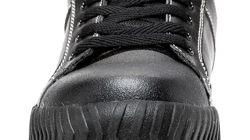 Acacia Stick Curling Shoes with superior grip Front View